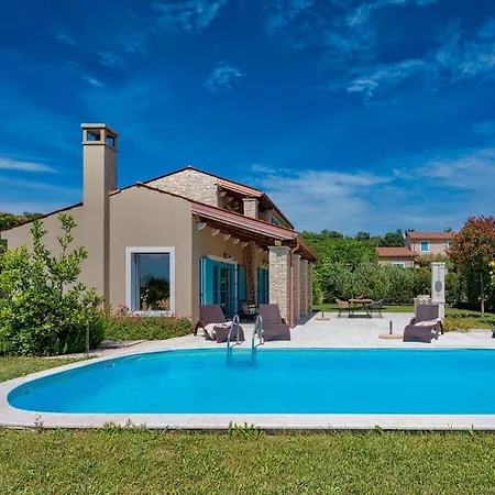 Villa Toscana With Pool And Jacuzzi Near *