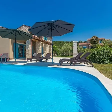 Villa Toscana With Pool And Jacuzzi Near *