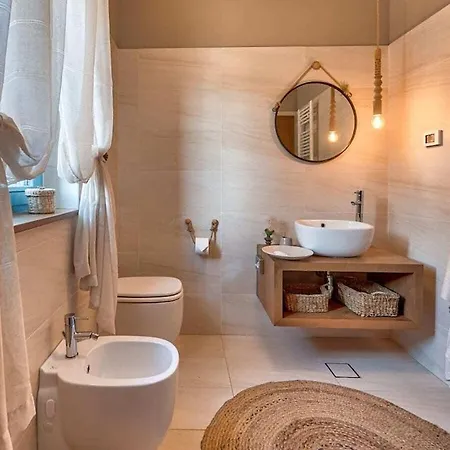Toscana With Pool And Jacuzzi Near أوماغ